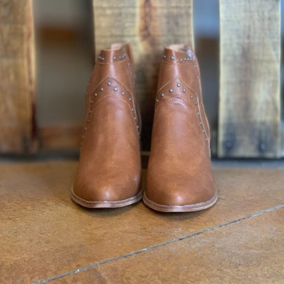 Women's Stitched Western Bootie - Picture 2 of 7